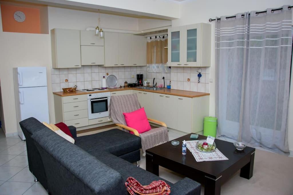 Stefkas Apartment2 *